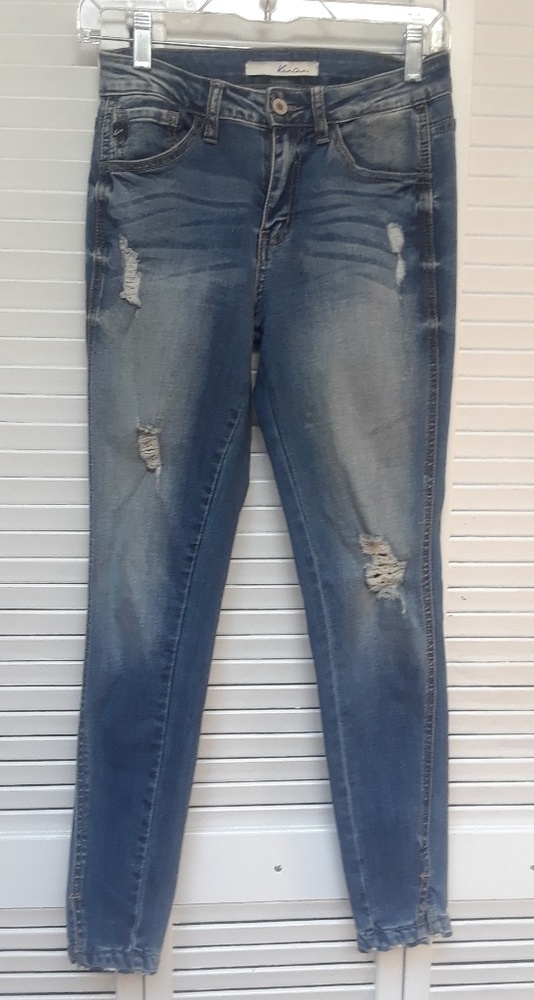 KanCan Distressed Medium Wash Skinny Jeans